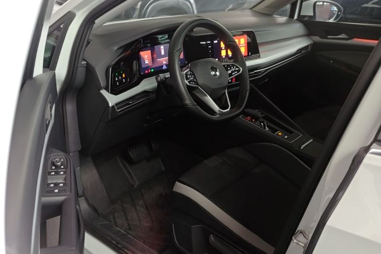 Used Volkswagen Golf 2021 280TSI DSG Pro Driver Seat