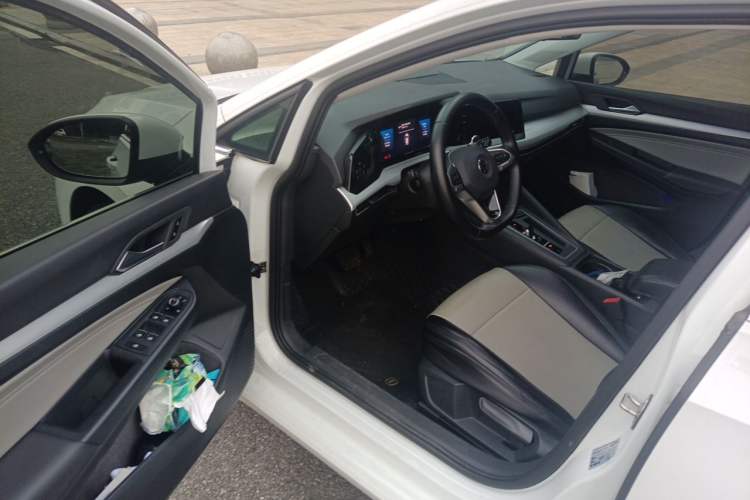 Used Volkswagen Golf 2021 280TSI DSG Pro Driver Seat