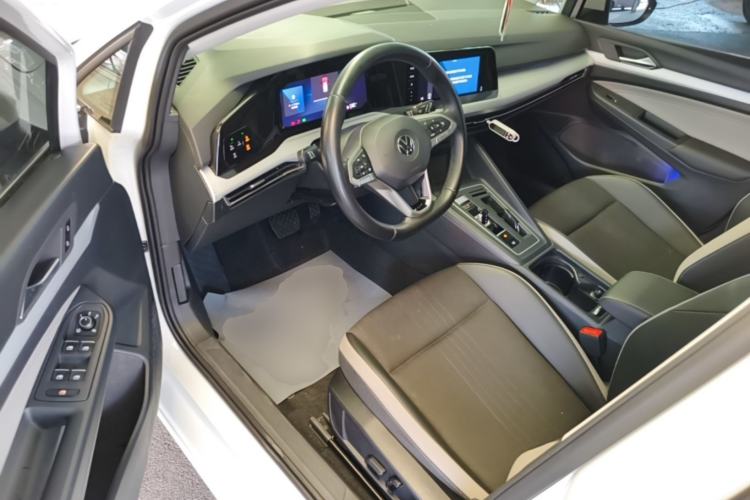 Used Volkswagen Golf 2021 280TSI DSG Pro Driver Seat