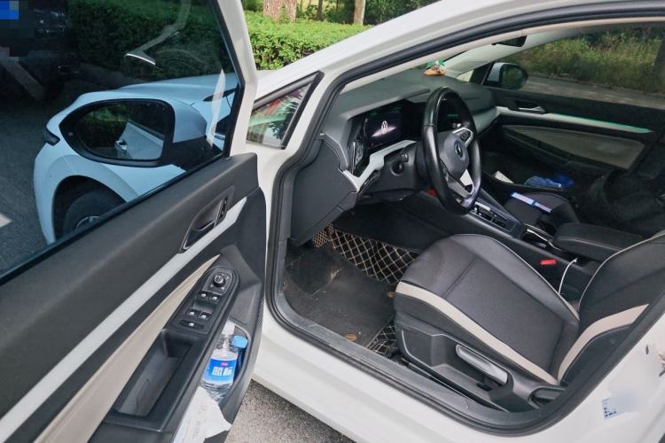 Used Volkswagen Golf 2021 280TSI DSG Pro Driver Seat