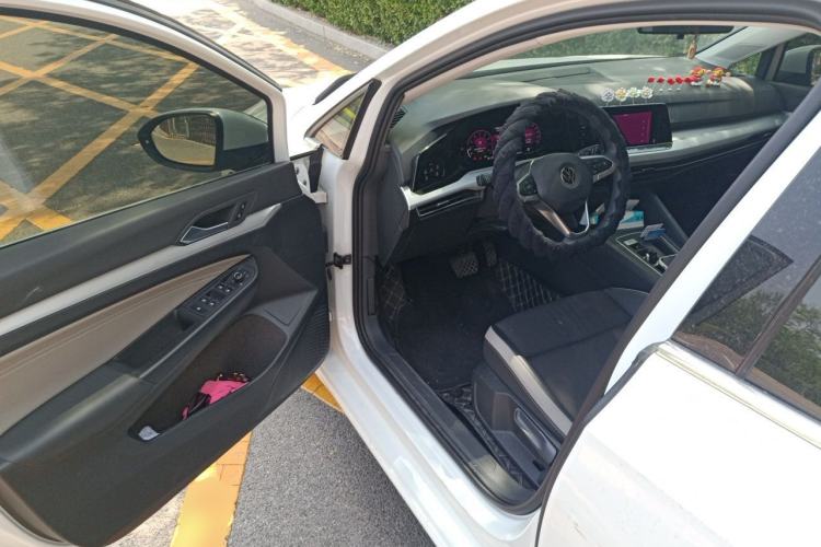 Used Volkswagen Golf 2021 280TSI DSG Pro Driver Seat