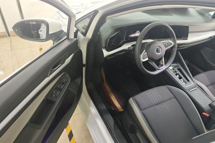 Used Volkswagen Golf 2021 280TSI DSG Pro Driver Seat