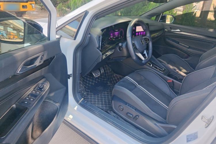 Used Volkswagen Golf 2021 280TSI DSG R-Line Driver Seat