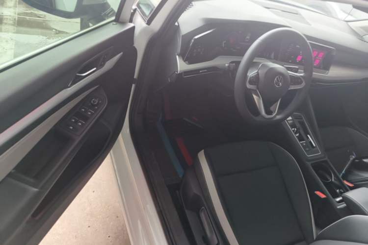 Used Volkswagen Golf 2021 280TSI DSG Pro Driver Seat