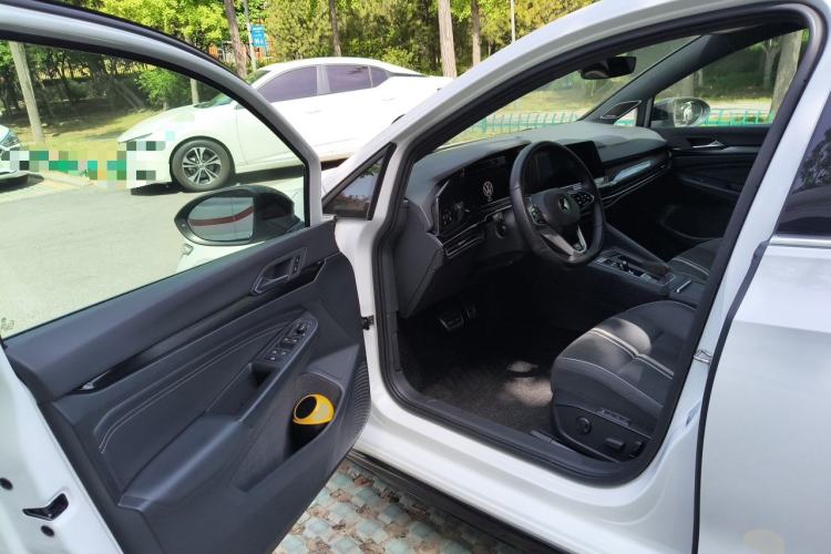 Used Volkswagen Golf 2021 280TSI DSG R-Line Driver Seat