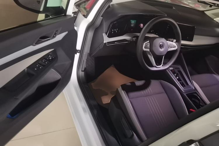 Used Volkswagen Golf 2021 280TSI DSG Pro Driver Seat