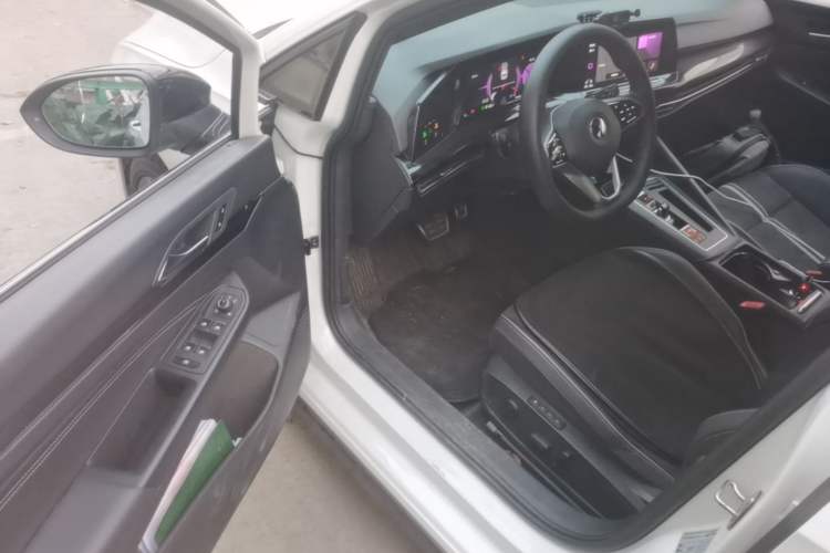 Used Volkswagen Golf 2021 280TSI DSG R-Line Driver Seat