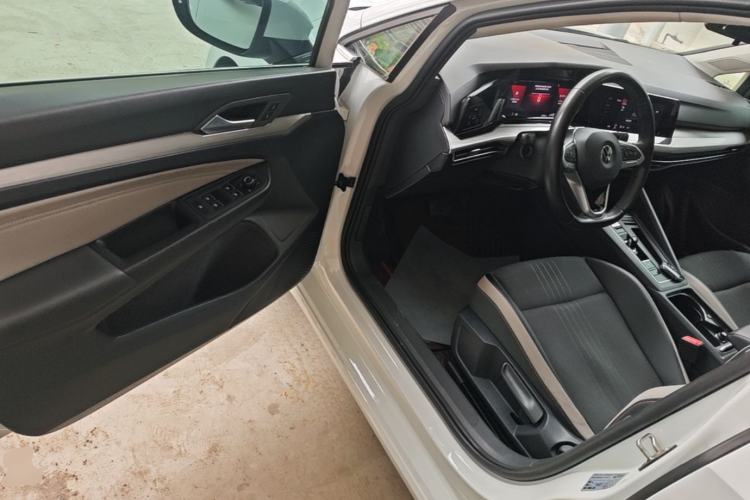 Used Volkswagen Golf 2021 280TSI DSG 30th Anniversary Edition Driver Seat