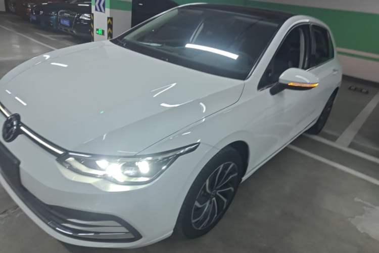 Ojetý Volkswagen Golf 2021 280TSI DSG Pro Guazi used car, China used car export, Used car for sale, Used  cars, Cheapest cars for sale