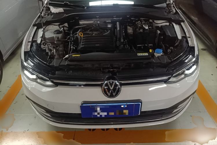 Used Volkswagen Golf 2021 280TSI DSG Pro Engine Bay