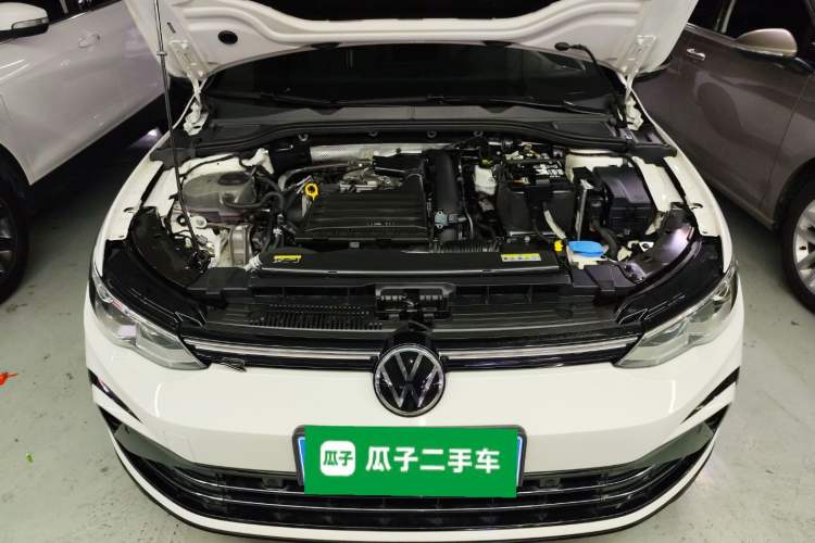Used Volkswagen Golf 2021 280TSI DSG R-Line Engine Bay