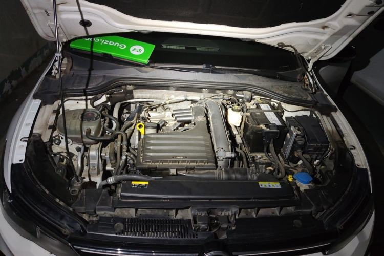 Used Volkswagen Golf 2021 280TSI DSG R-Line Engine Bay