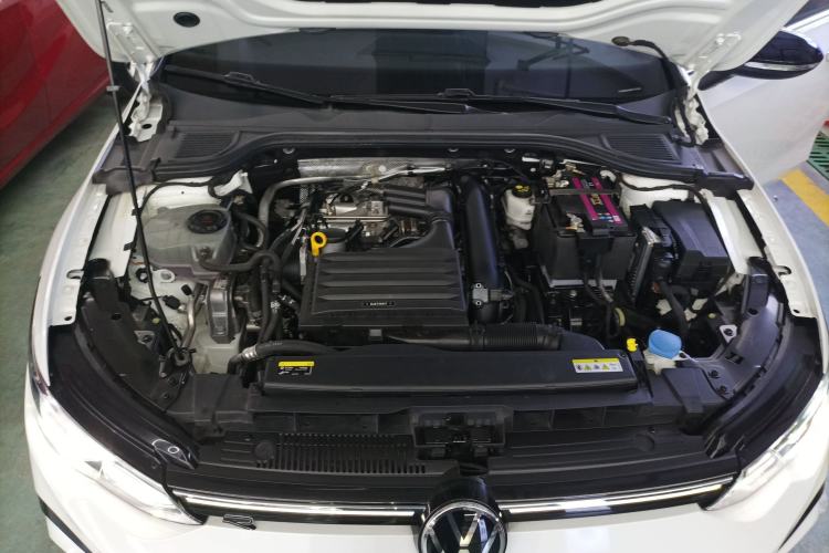 Used Volkswagen Golf 2021 280TSI DSG R-Line Engine Bay