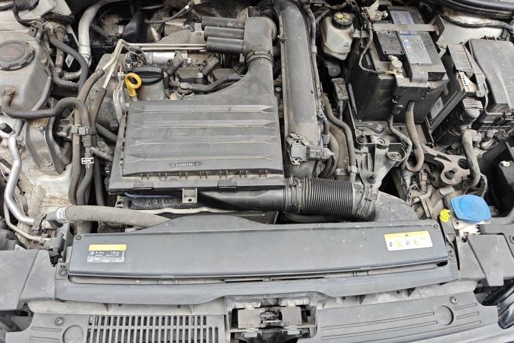 Used Volkswagen Golf 2021 280TSI DSG Pro Engine Bay