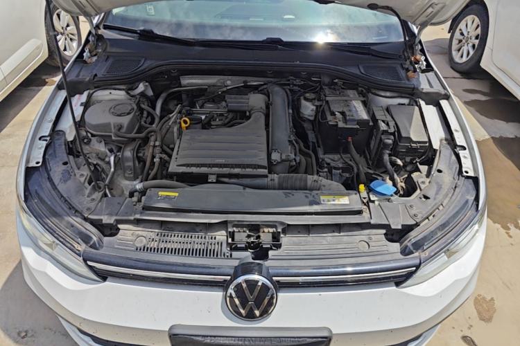 Used Volkswagen Golf 2021 280TSI DSG Pro Engine Bay