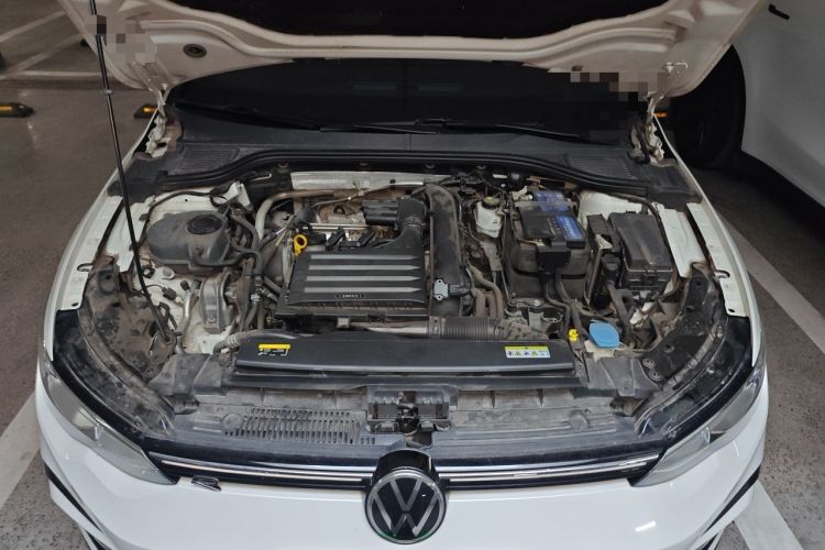 Used Volkswagen Golf 2021 280TSI DSG R-Line Engine Bay