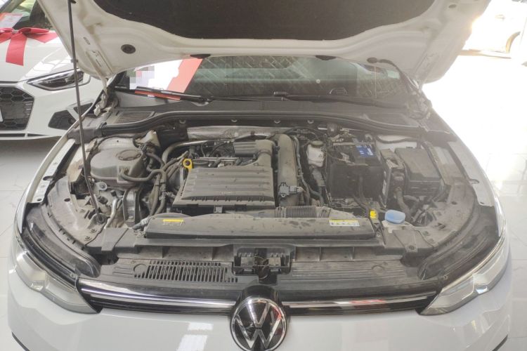 Used Volkswagen Golf 2021 280TSI DSG Pro Engine Bay