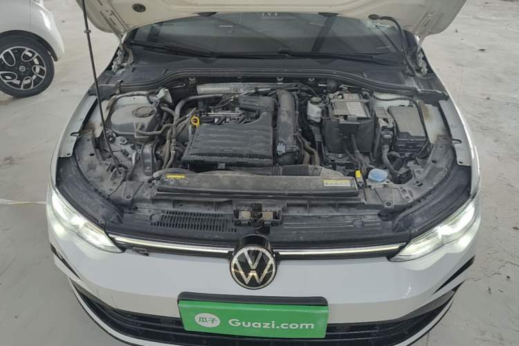 Used Volkswagen Golf 2021 280TSI DSG Pro First Edition Engine Bay