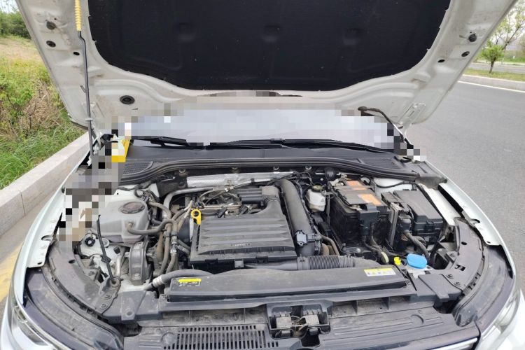 Used Volkswagen Golf 2021 280TSI DSG R-Line Engine Bay