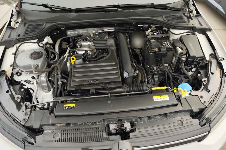 Used Volkswagen Golf 2021 280TSI DSG Pro Engine Bay