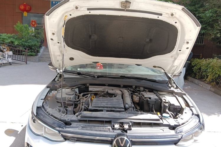 Used Volkswagen Golf 2021 280TSI DSG R-Line Engine Bay