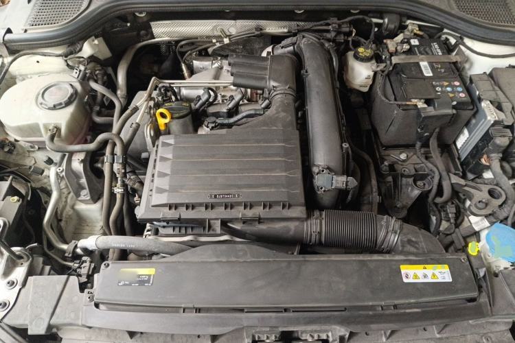 Used Volkswagen Golf 2021 280TSI DSG Pro Engine Bay