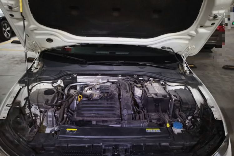 Used Volkswagen Golf 2021 280TSI DSG R-Line Engine Bay