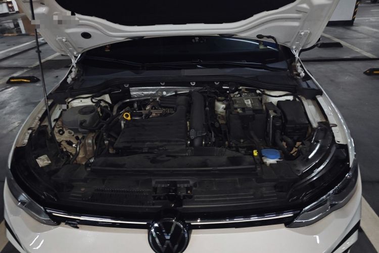 Used Volkswagen Golf 2021 280TSI DSG R-Line Engine Bay