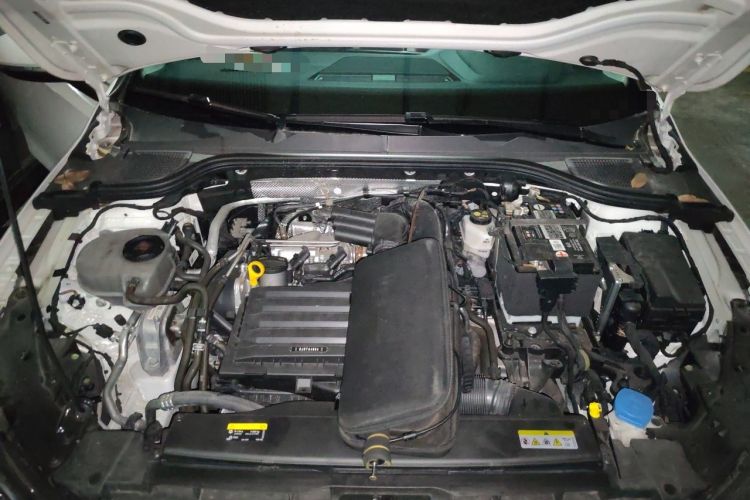 Used Volkswagen Golf 2021 280TSI DSG Pro Engine Bay