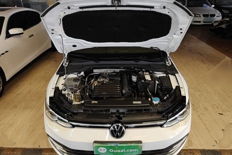 Used Volkswagen Golf 2021 280TSI DSG Pro Engine Bay
