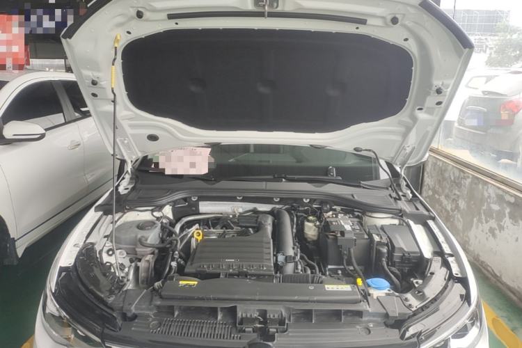 Used Volkswagen Golf 2021 200TSI DSG Pro Engine Bay