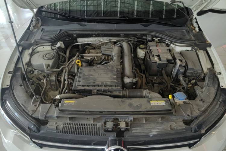 Used Volkswagen Golf 2021 280TSI DSG Pro Engine Bay