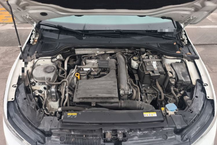 Used Volkswagen Golf 2021 280TSI DSG Pro Engine Bay