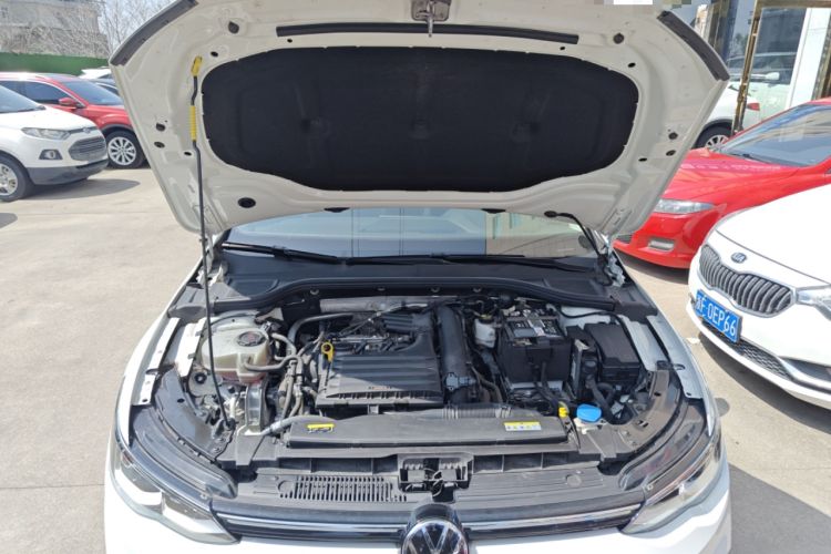 Used Volkswagen Golf 2021 280TSI DSG Pro Engine Bay