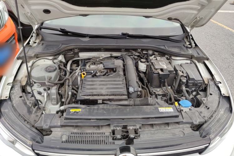 Used Volkswagen Golf 2021 280TSI DSG R-Line Engine Bay