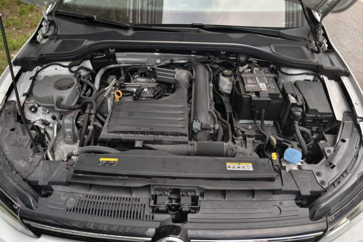 Used Volkswagen Golf 2021 280TSI DSG Pro First Edition Engine Bay