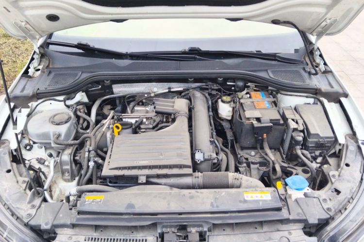 Used Volkswagen Golf 2021 280TSI DSG Pro Engine Bay
