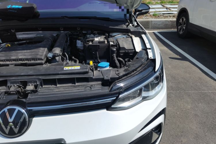 Used Volkswagen Golf 2021 280TSI DSG R-Line Engine Bay Left
