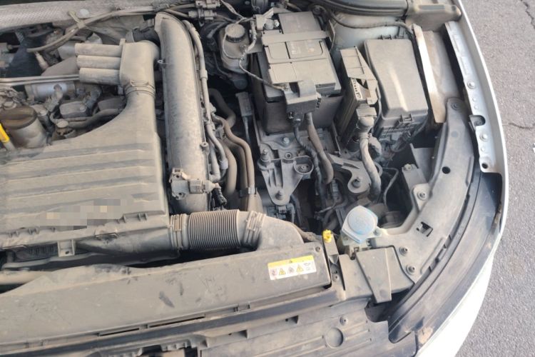 Used Volkswagen Golf 2021 280TSI DSG Pro Engine Bay Left