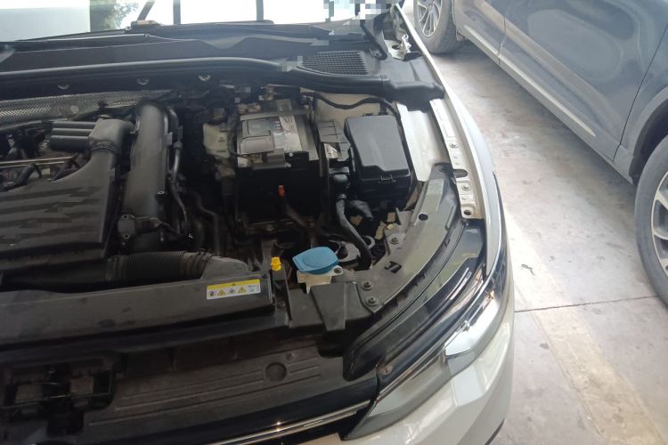 Used Volkswagen Golf 2021 280TSI DSG Pro Engine Bay Left