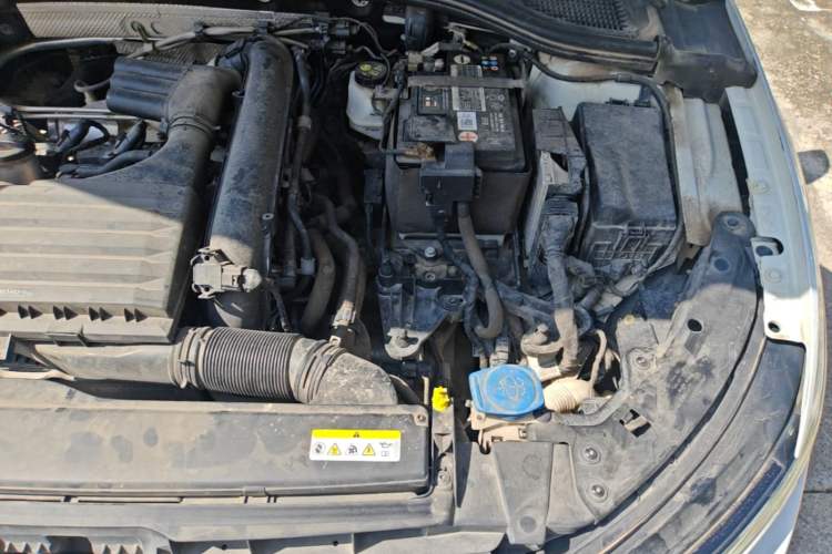 Used Volkswagen Golf 2021 280TSI DSG Pro Engine Bay Left