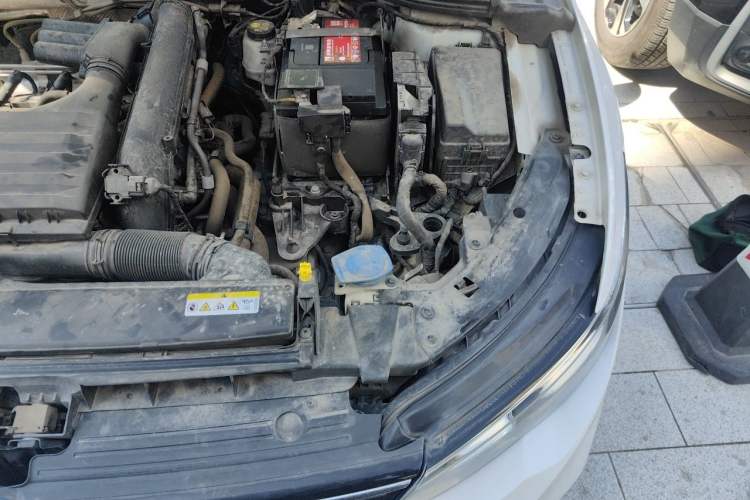 Used Volkswagen Golf 2021 280TSI DSG Pro Engine Bay Left