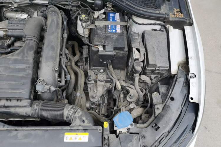 Used Volkswagen Golf 2021 280TSI DSG Pro Engine Bay Left