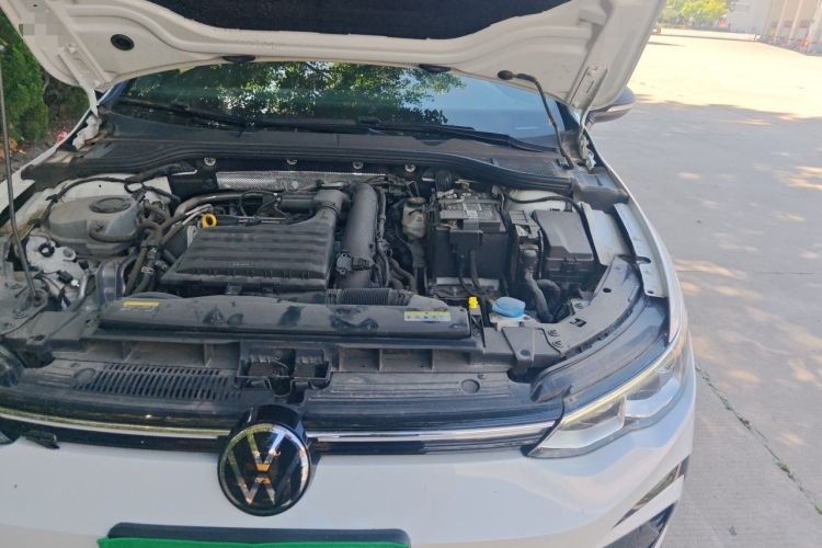 Used Volkswagen Golf 2021 280TSI DSG R-Line Engine Bay Left