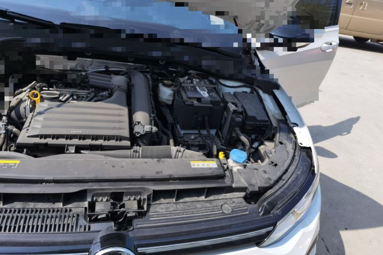 Used Volkswagen Golf 2021 280TSI DSG R-Line Engine Bay Left