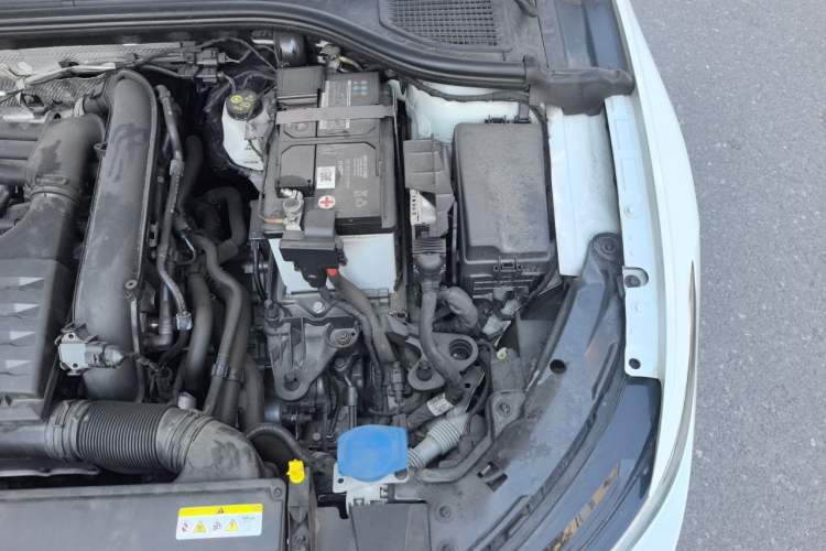 Used Volkswagen Golf 2021 280TSI DSG Pro Engine Bay Left