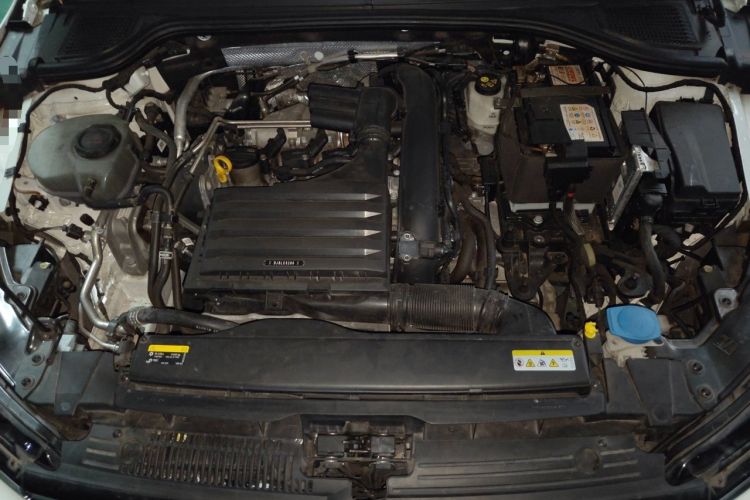 Used Volkswagen Golf 2021 280TSI DSG Pro First Edition Engine Bay