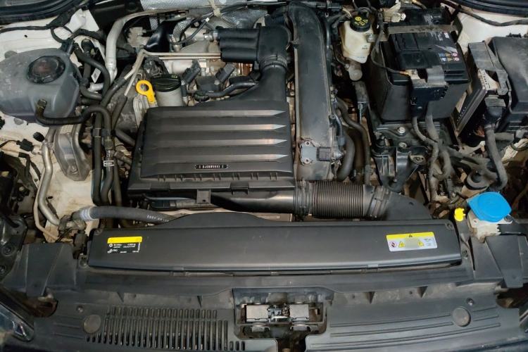 Used Volkswagen Golf 2021 280TSI DSG Pro Engine Bay