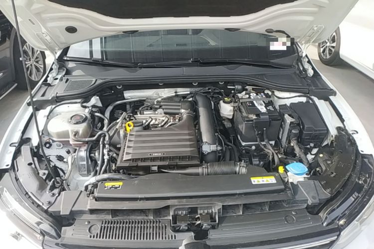 Used Volkswagen Golf 2021 280TSI DSG Pro Engine Bay