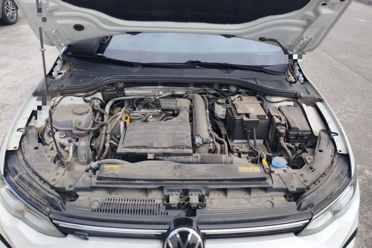 Used Volkswagen Golf 2021 280TSI DSG R-Line Engine Bay